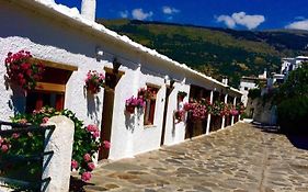 Apartamentos Turisticos Rural Los Tinaos